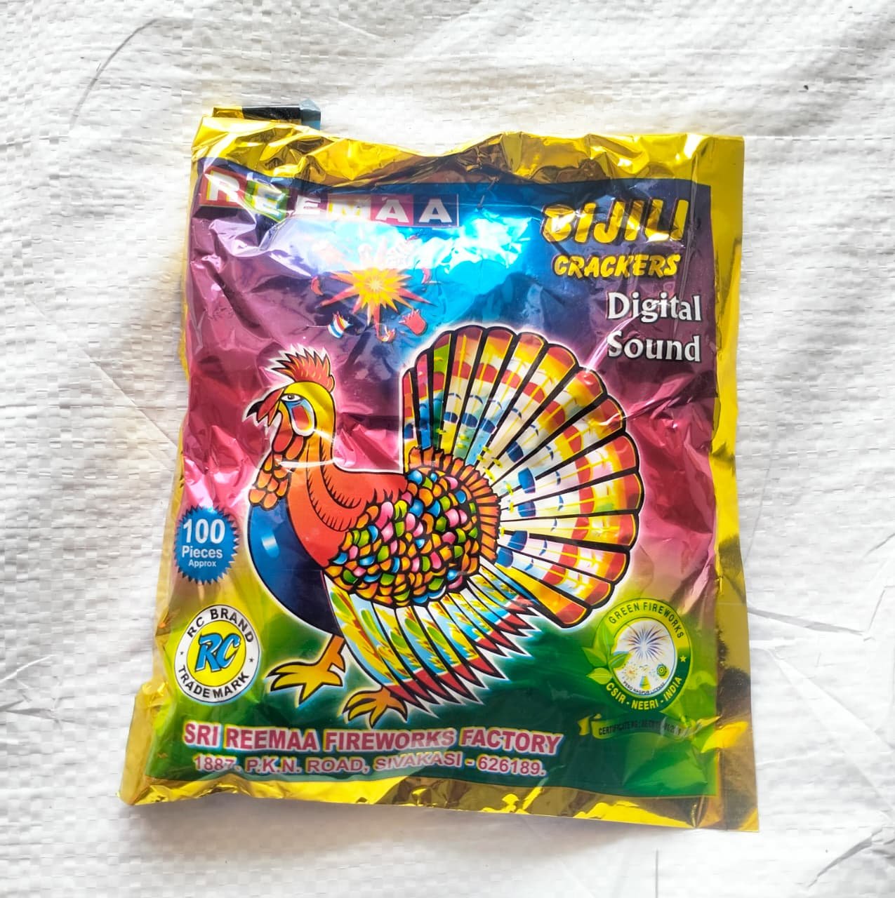 Gold Stripped Bijili (100 Pcs)